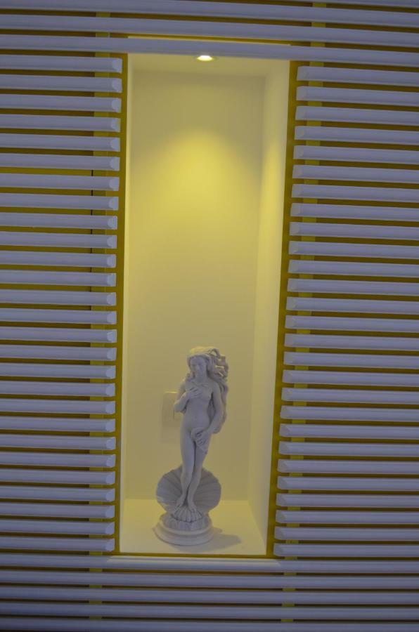 Luiselle Charming Accommodation Sorrento City Center Extérieur photo