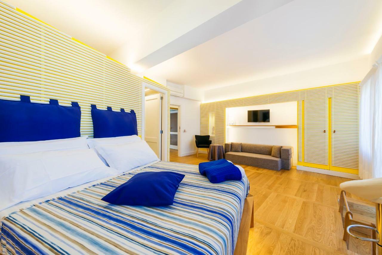 Luiselle Charming Accommodation Sorrento City Center Extérieur photo