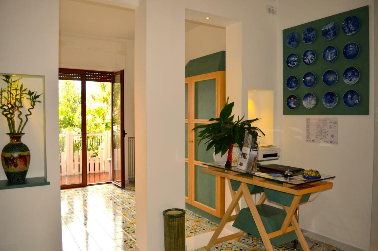 Luiselle Charming Accommodation Sorrento City Center Extérieur photo